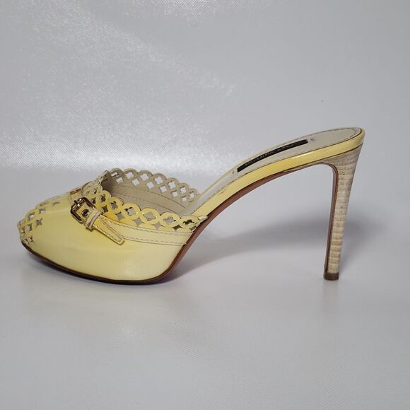 Louis Vuitton Yellow Patent Monogram Mule Heels Sz 35.5 EU / US 5.5 Italy - Picture 12 of 16